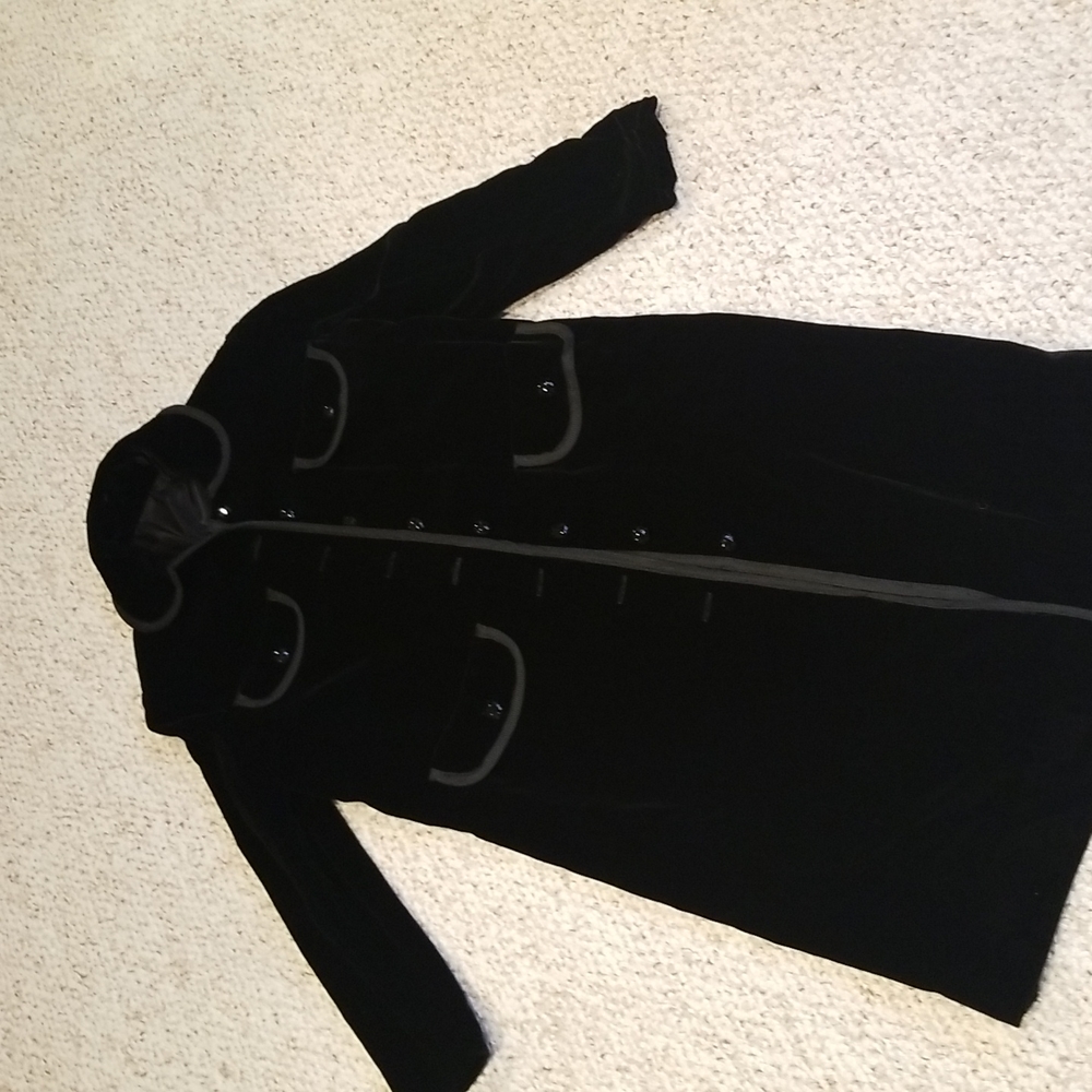 Vintage Black Velvet coat. EUC!